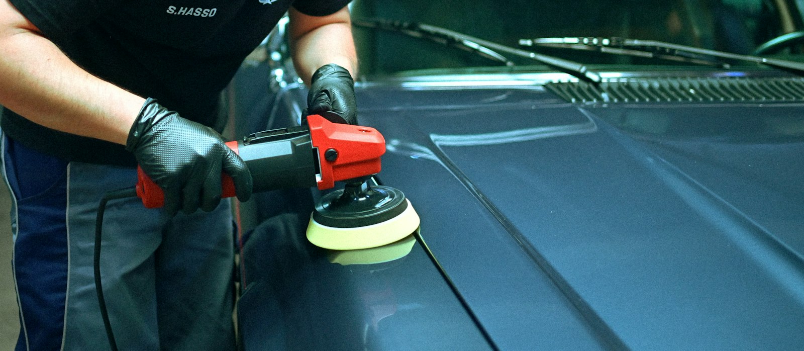 Auto & Garage